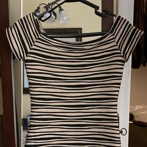 On or off the shoulder raises fabric dress